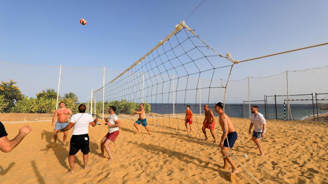 Stella Di Mare Beach Hotel & Spa Sharm El-Sheikh Exterior foto Beach volleyball